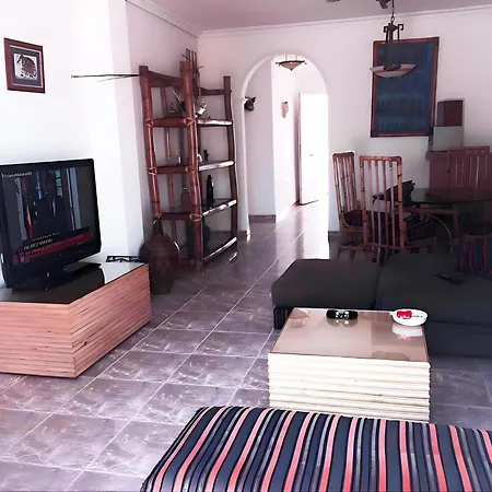 Villa Casa Con Terraza Y Barbacoa En - Es-180-242
